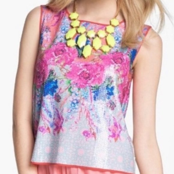DREAM DAILY (Nordstrom) Sequin Floral Top NWT! - Picture 2 of 9